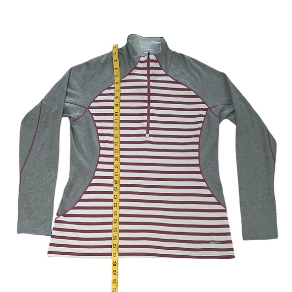 Patagonia W's Capilene 3 Midweight Zip-Neck - Picture 3 of 11